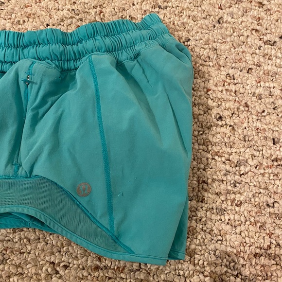Lululemon Hotty Hot Short - Picture 4 of 4
